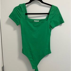Babaton contour square neck short sleeve bodysuit